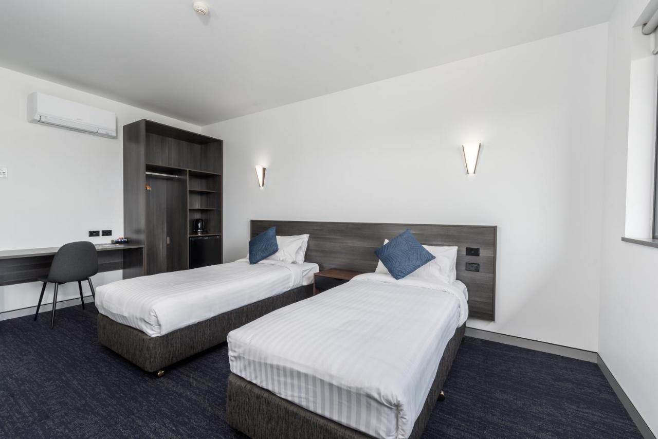 Thornton Executive Hotel ميتلاند المظهر الخارجي الصورة