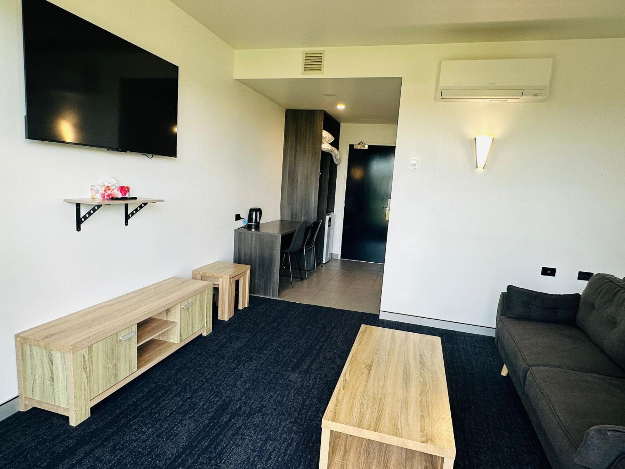 Thornton Executive Hotel ميتلاند المظهر الخارجي الصورة